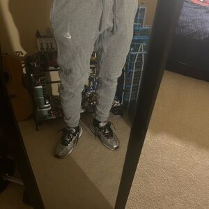 Nike Heather Gray Sweatpants joggers